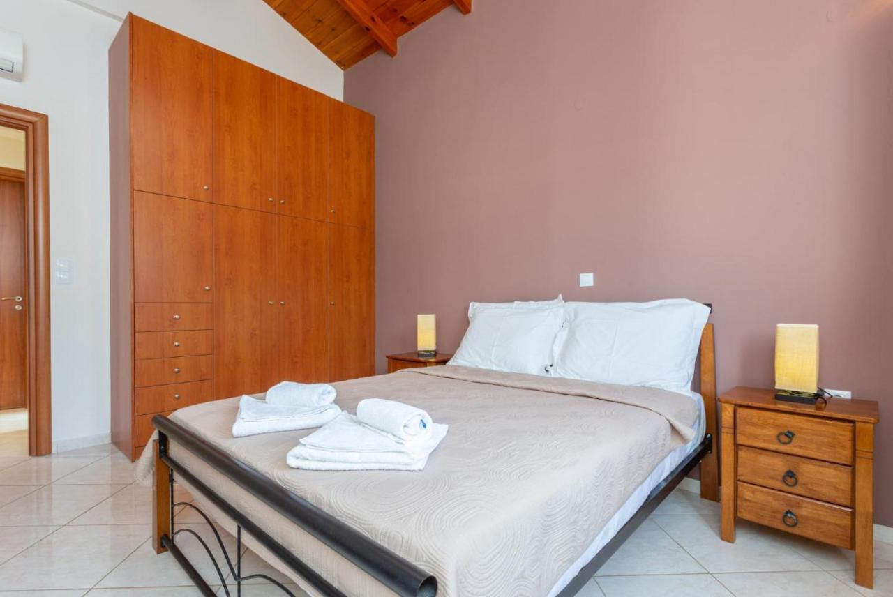 Villa Georgia Gerani  Exterior photo