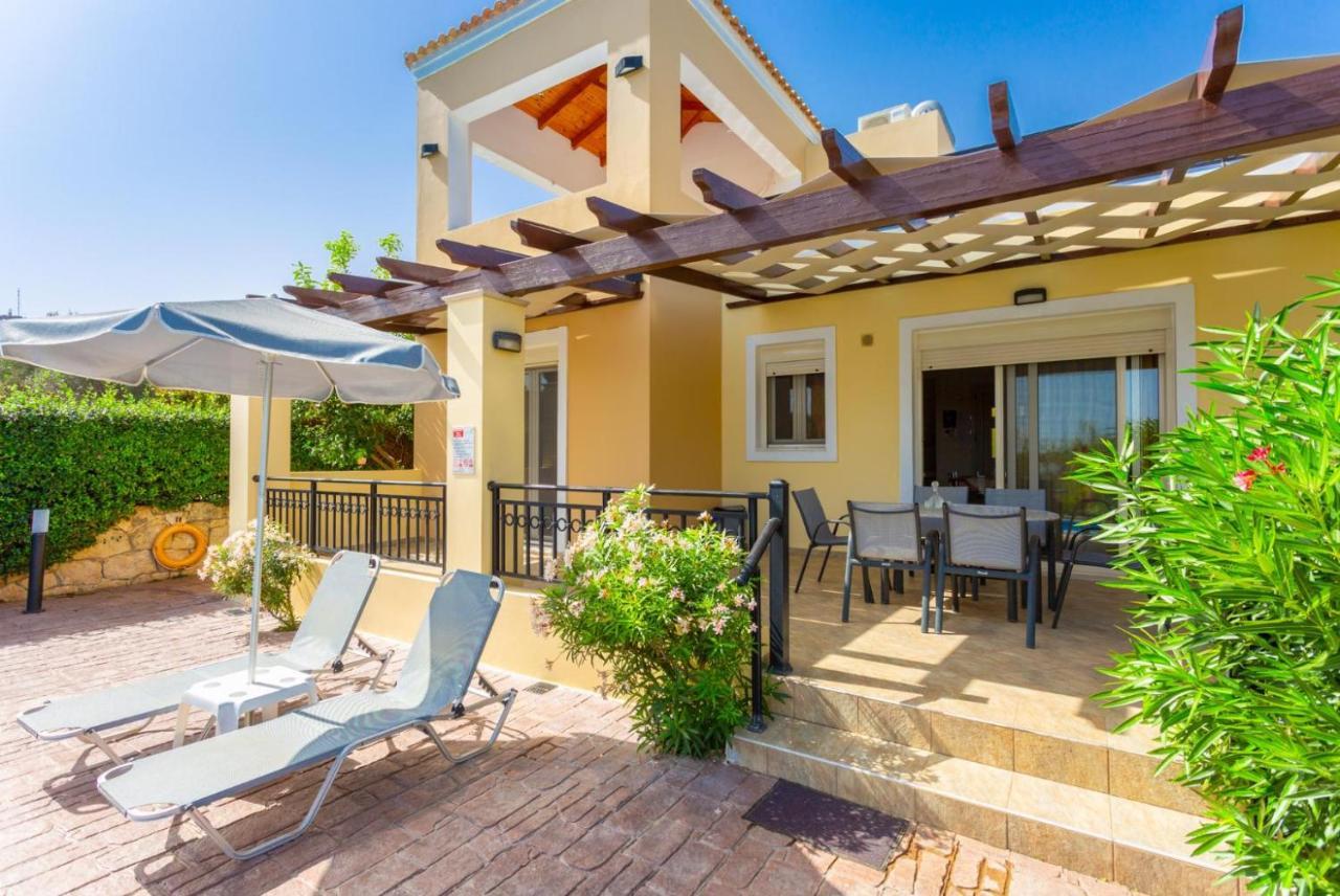Villa Georgia Gerani  Exterior photo